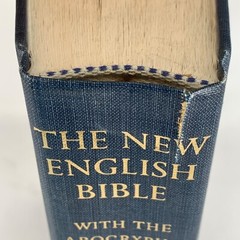 The New English Bible with the Apocrypha Oxford Study Edition 1976