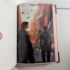 Fourth Wing SIGNED & Iron Flame Bookish Box Luxe Edition Rebecca Yarros Overlays