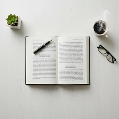 Die with Zero:A Revolutionary Guide to Life and Wealth by Bill Perkins Self