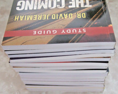 DR. DAVID JEREMIAH CHRISTIAN STUDY GUIDES LOT OF 18 NO DUPLICATES VGC #4