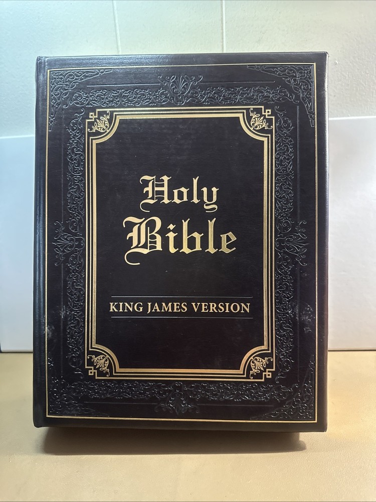 King James Version Edition Family Bible: Faux Leather Bound (King James Bible)